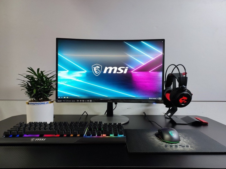 Màn hình LCD MSI 24" PRO MP242C