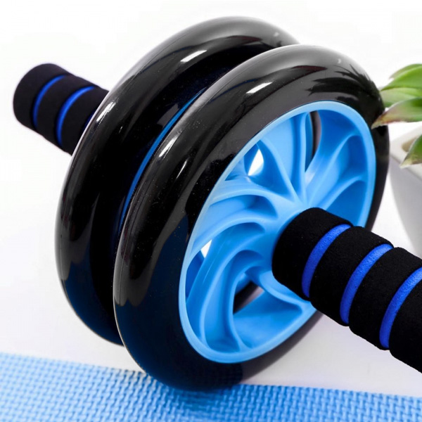Bánh xe tập cơ bụng