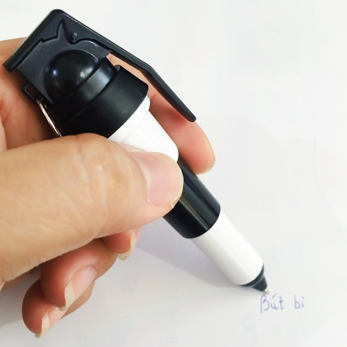 Bút bi hình lựu đạn