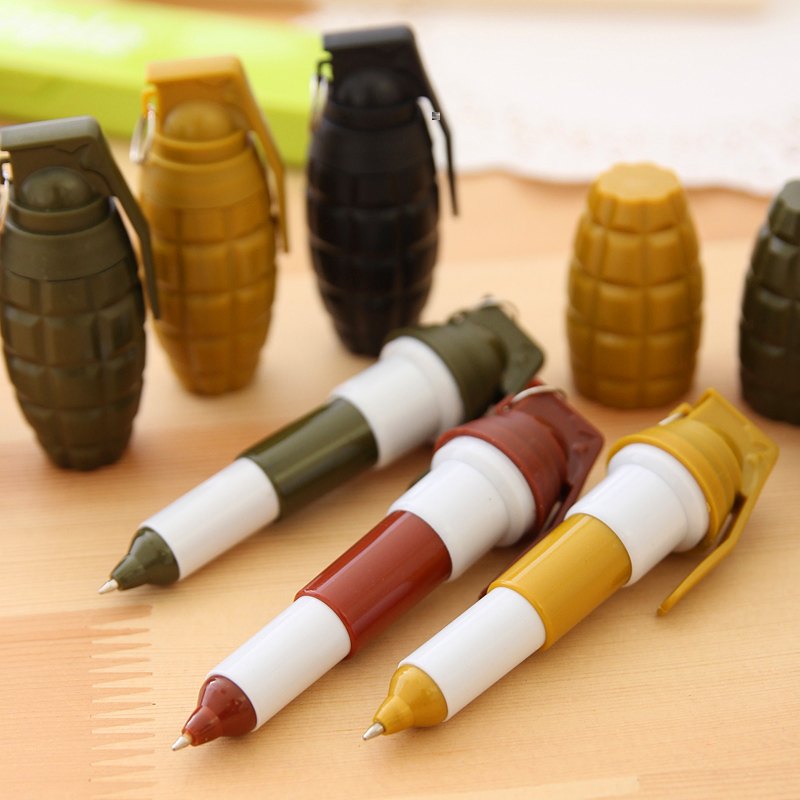 Bút bi hình lựu đạn