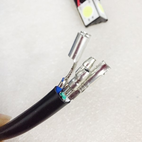 Đèn pha xe máy 3 tim Led siêu sáng