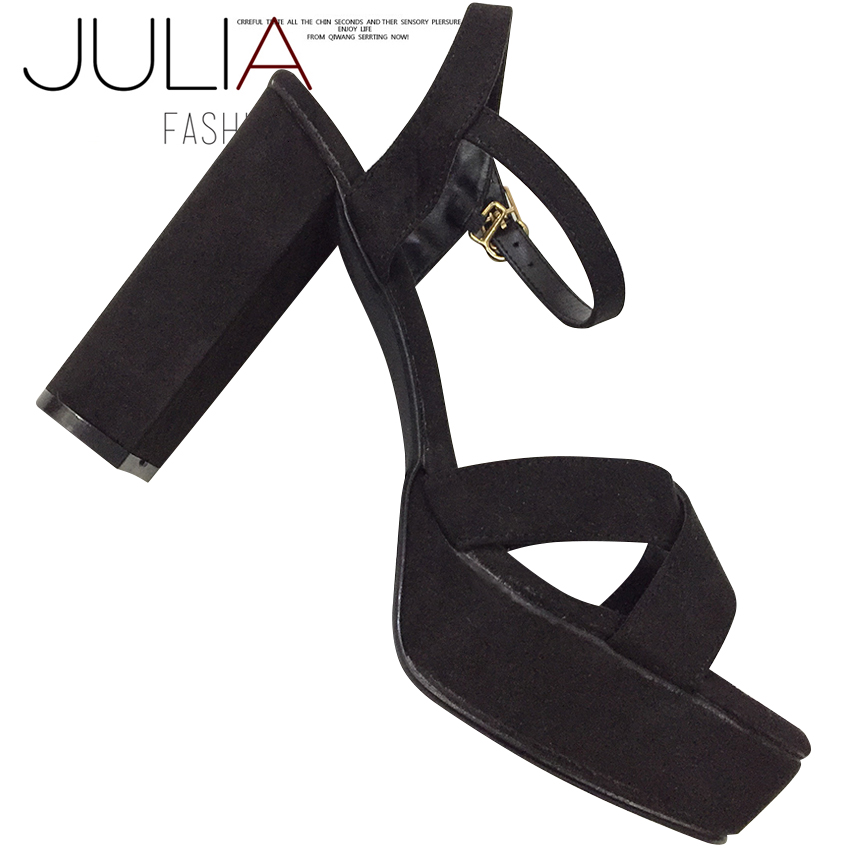 Giày cq gót vuông da nhung GV531 quai chéo (Đen)