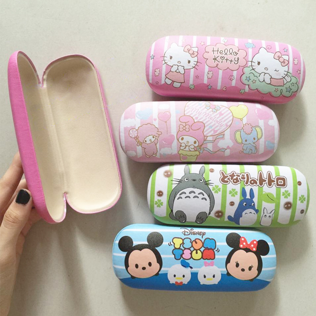 Hộp đựng kính họa tiết - dễ thương