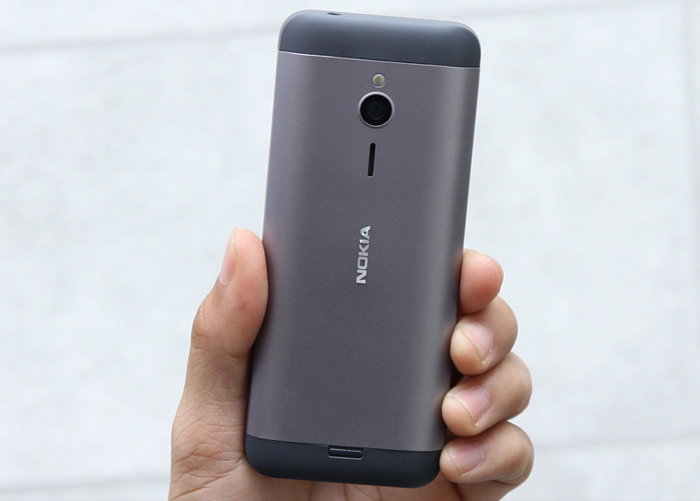 Điện thoại Nokia 230 + thẻ 8GB (đen, bạc)