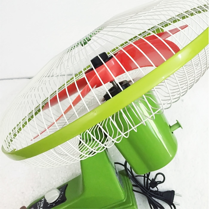 Quạt treo tường Funa 5 cánh