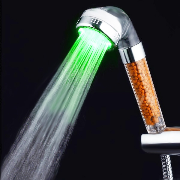 Vòi sen tăng áp có lọc Nano đèn Led đổi màu